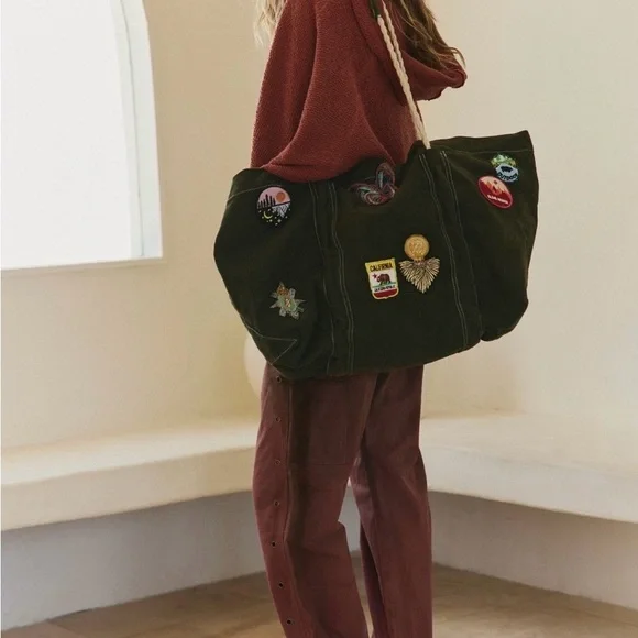 Free people - Picture 2 of 3